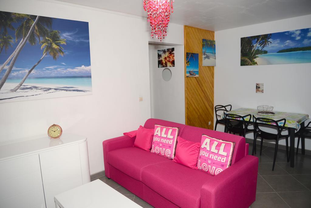 Residence Fruit De La Passion Rose Sainte-Anne Exterior foto