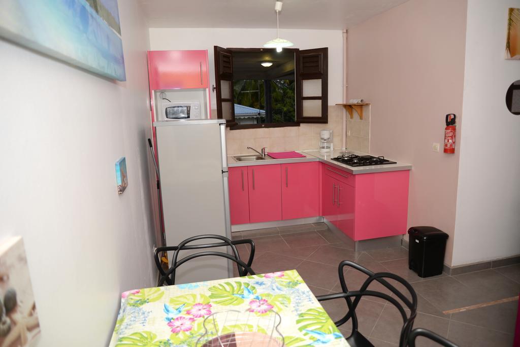 Residence Fruit De La Passion Rose Sainte-Anne Exterior foto