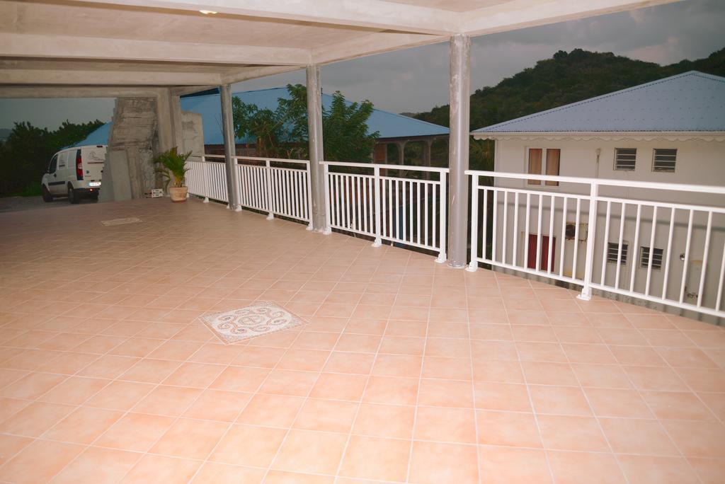 Residence Fruit De La Passion Rose Sainte-Anne Exterior foto